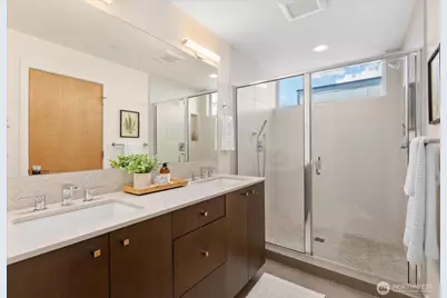 721 24th Avenue S, Seattle, WA 98144 - Photo 19