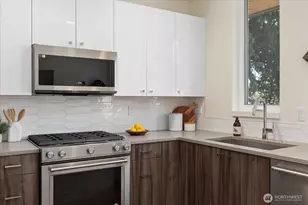 721 24th Ave S, Seattle, WA 98144 - Photo 9