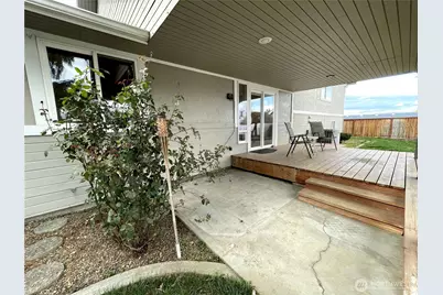 511 Reed Street E, Zillah, WA 98953 - Photo 3