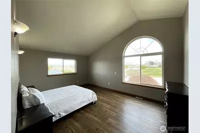 511 Reed Street E, Zillah, WA 98953 - Photo 21