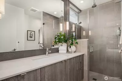 6710 36th Avenue SW #B, Seattle, WA 98126 - Photo 21
