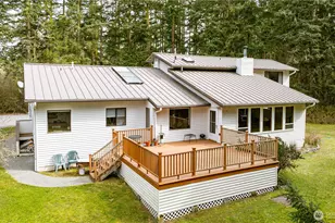 2047 Briarwood Dr, Oak Harbor, WA 98277 - Photo 35