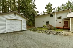 2047 Briarwood Dr, Oak Harbor, WA 98277 - Photo 39