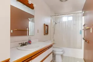 2047 Briarwood Dr, Oak Harbor, WA 98277 - Photo 17