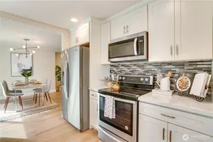 20018 Meridian Pl N, Shoreline, WA 98133 - Photo 15