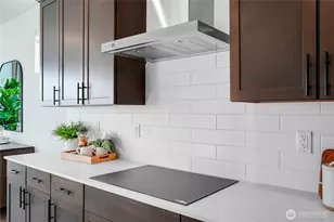 20413 Mystic Pl E, Bonney Lake, WA 98391 - Photo 5