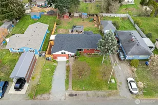 13001 2nd Ave Ct E, Tacoma, WA 98445 - Photo 33