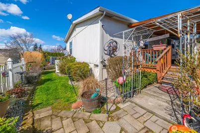 10716 61st Street E #108, Puyallup, WA 98372 - Photo 5