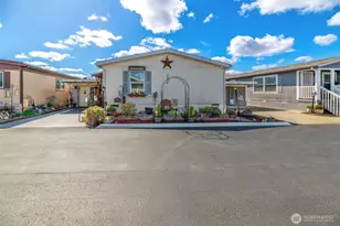 10716 61st St E, Puyallup, WA 98372 - Photo 29