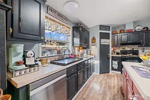 10716 61st St E, Puyallup, WA 98372 - Photo 9