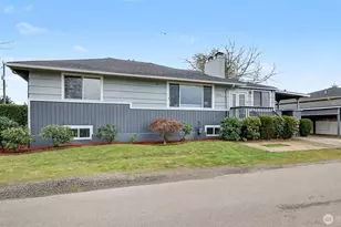 7301 32nd Ave S, Seattle, WA 98118 - Photo 3