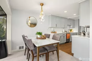 507 Howe St, Seattle, WA 98109 - Photo 5