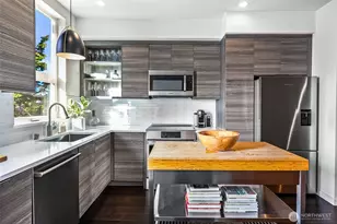 3220 Franklin Ave E, Seattle, WA 98102 - Photo 5