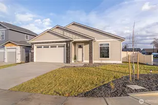 2566 5th St SE, East Wenatchee, WA 98802 - Photo 1