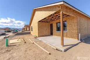 2566 5th St SE, East Wenatchee, WA 98802 - Photo 29