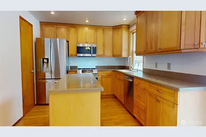 14723 Kestrel Place NE, Poulsbo, WA 98370 - Photo 7