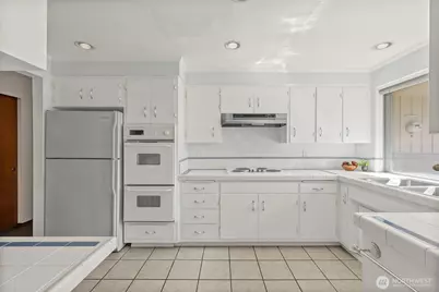 10425 123rd Street Ct E, Puyallup, WA 98374 - Photo 7