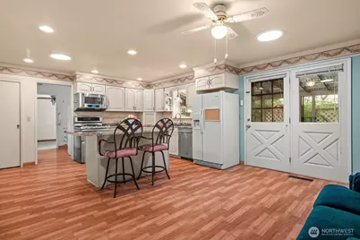 1116 S Woodlawn Street, Tacoma, WA 98465 - Photo 11