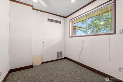 1116 S Woodlawn Street, Tacoma, WA 98465 - Photo 19