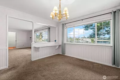 1116 S Woodlawn Street, Tacoma, WA 98465 - Photo 9