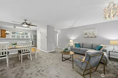 9904 NE 142nd Place #C302, Kirkland, WA 98034 - Photo 9