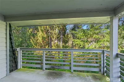 9904 NE 142nd Place #C302, Kirkland, WA 98034 - Photo 19