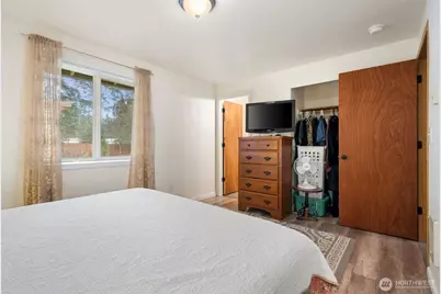 681 E Oak Park Way, Shelton, WA 98584 - Photo 23