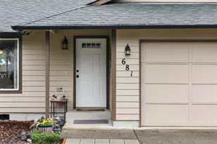 681 E Oak Park Way, Shelton, WA 98584 - Photo 5