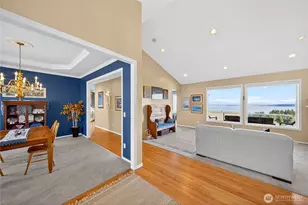 4621 Tanner View Dr, Clinton, WA 98236 - Photo 15