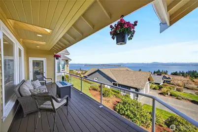 4621 Tanner View Drive, Clinton, WA 98236 - Photo 17