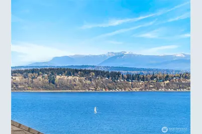 4621 Tanner View Drive, Clinton, WA 98236 - Photo 9