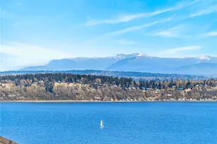 4621 Tanner View Dr, Clinton, WA 98236 - Photo 9