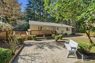 879 881 Kamus Way, Fox Island, WA 98333 - Photo 19