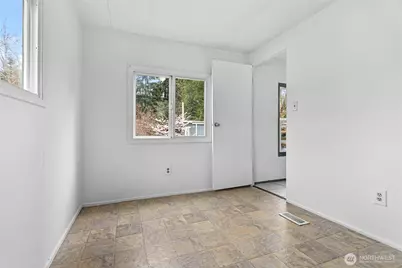 316 W Lake Samish Drive #16, Bellingham, WA 98229 - Photo 9