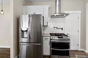 310 Second St, Sumas, WA 98295 - Photo 13