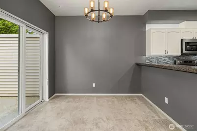 12113 NE 172nd Place #J202, Bothell, WA 98011 - Photo 7