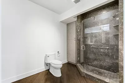745 Bellevue Avenue E #402, Seattle, WA 98102 - Photo 27