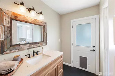 11716 48th Street E, Edgewood, WA 98372 - Photo 11