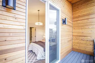 9020 13th Ave NW, Seattle, WA 98117 - Photo 27