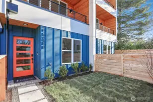 9020 13th Ave NW, Seattle, WA 98117 - Photo 3