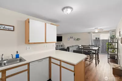 2768 Maple Street, Bremerton, WA 98310 - Photo 15