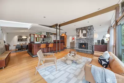 12857 SE 45th Pl, Bellevue, WA 98006 - Photo 7