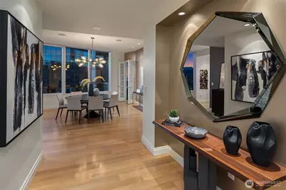 10700 NE 4th Street #4102, Bellevue, WA 98004 - Photo 13