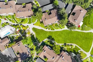 17434 NE 40th Pl, Redmond, WA 98052 - Photo 25