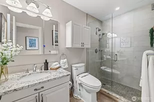 17434 NE 40th Pl, Redmond, WA 98052 - Photo 11