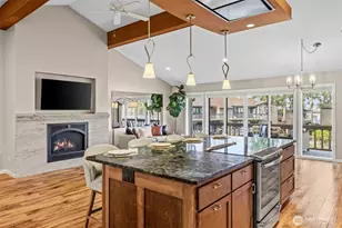 17434 NE 40th Pl, Redmond, WA 98052 - Photo 3