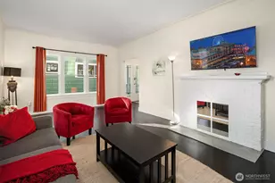 250 NE 50th St, Seattle, WA 98105 - Photo 7