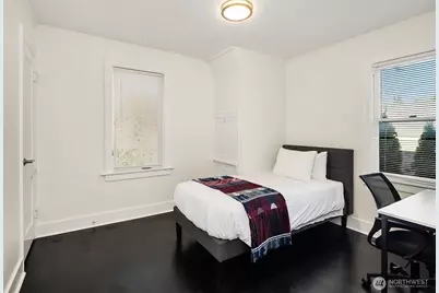 250 NE 50th Street, Seattle, WA 98105 - Photo 29