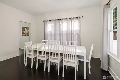 250 NE 50th Street, Seattle, WA 98105 - Photo 13