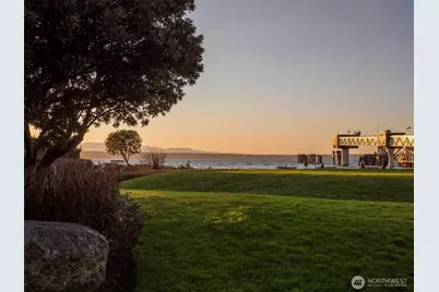 22511 96th W, Edmonds, WA 98020 - Photo 39